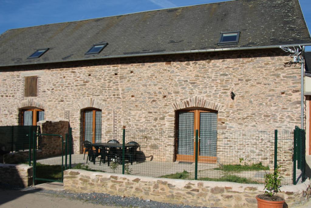 La Ferme De La Baconnerie Villa Sainte-Marguerite-d'Elle Kültér fotó